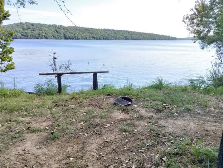 Ocellus Overlook — river rustic site at Peacock Pines